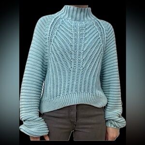 Free People Light Blue/Aqua Sweater 100% Cotton, chic weave pattern, size small